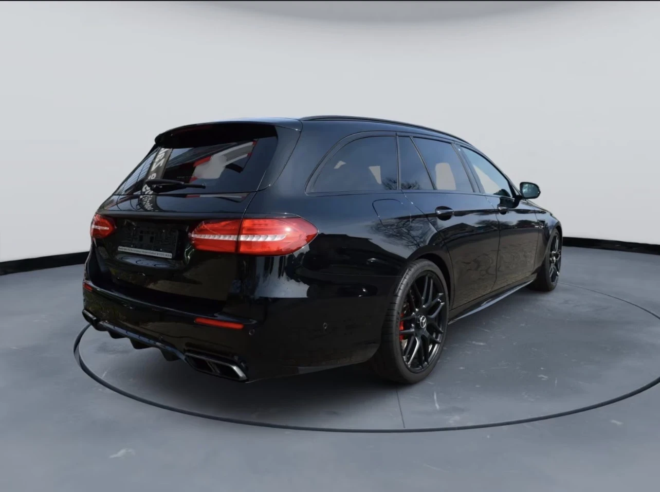 Mercedes-Benz E 63 AMG E63s AMG , снимка 3 - Автомобили и джипове - 55942577