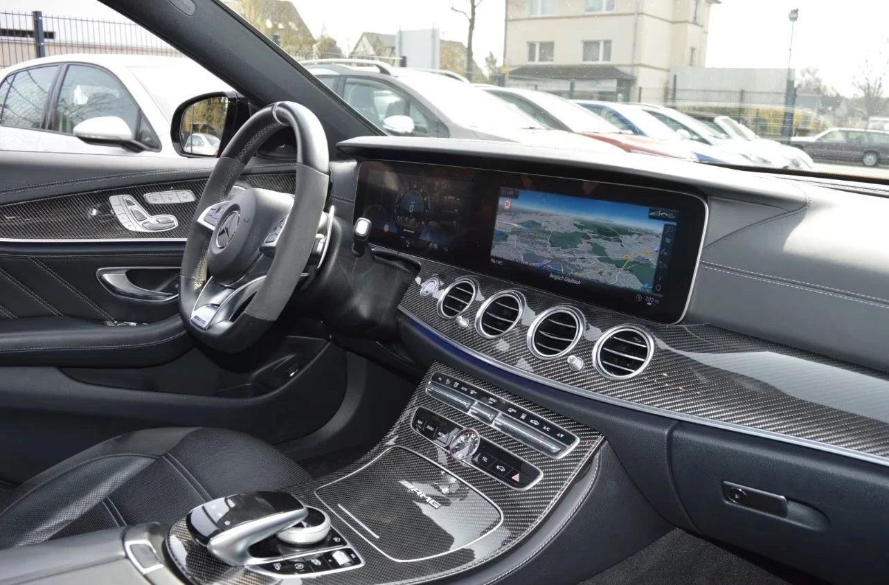 Mercedes-Benz E 63 AMG E63s AMG , снимка 7 - Автомобили и джипове - 55942577