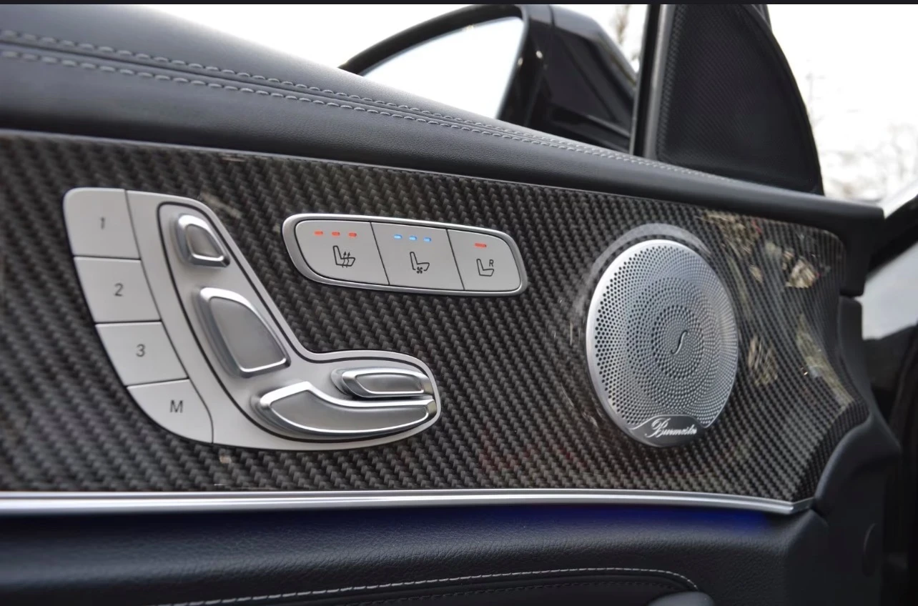 Mercedes-Benz E 63 AMG E63s AMG , снимка 10 - Автомобили и джипове - 55942577