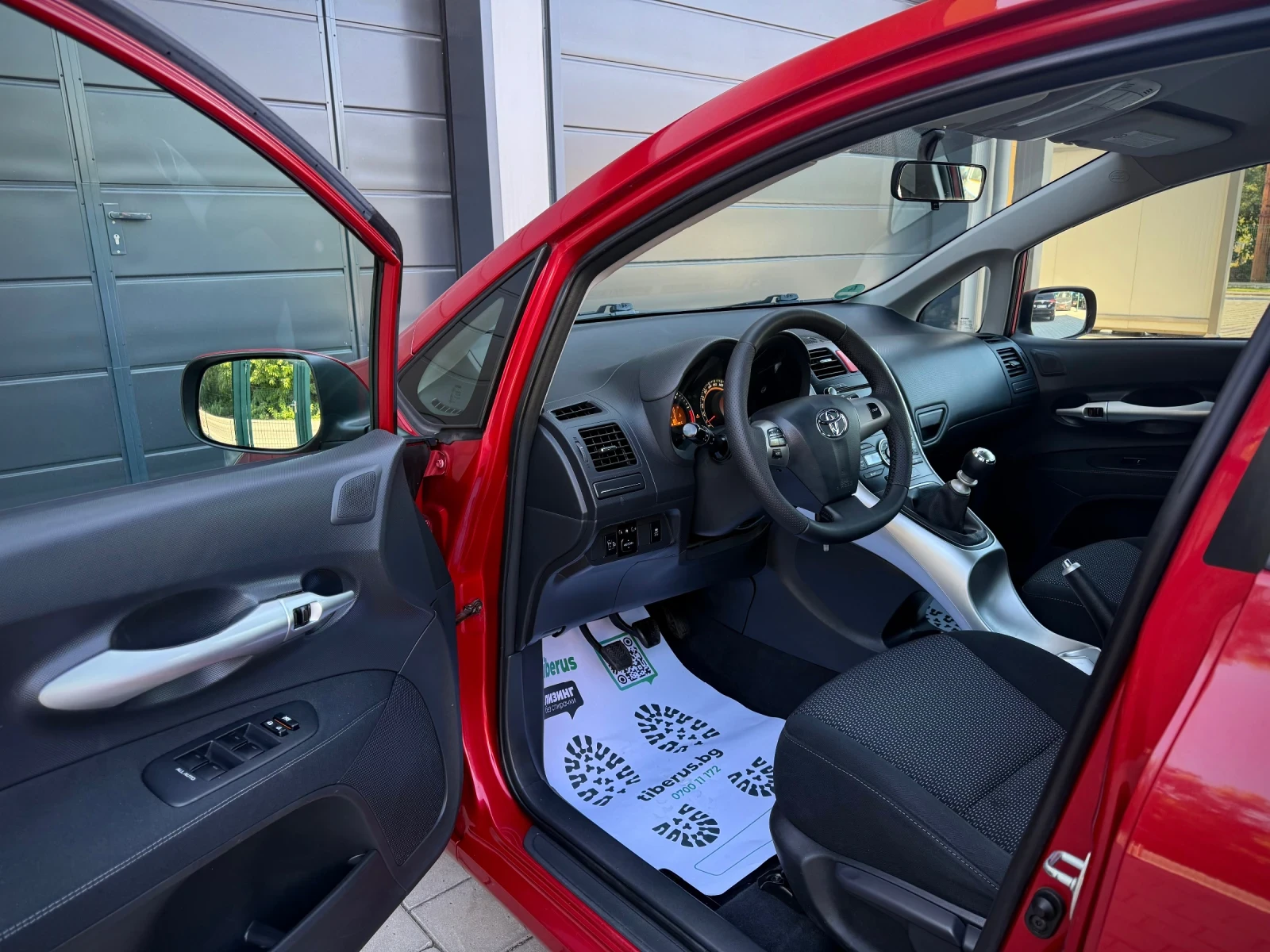 Toyota Auris 1.4 D-4D * FaceLift*  | Mobile.bg � ����������� 7