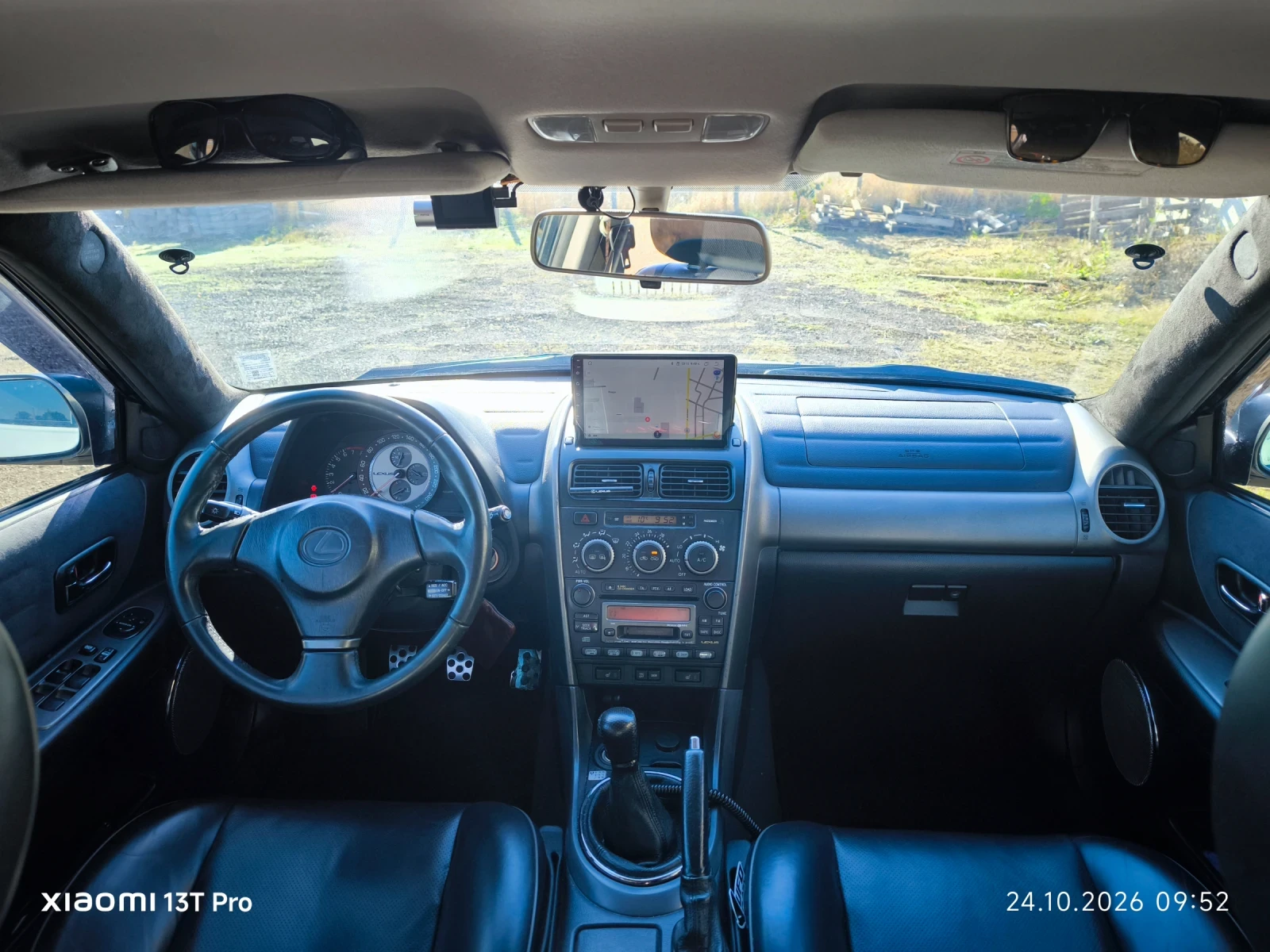 Lexus IS 200, снимка 9 - Автомобили и джипове - 56604908