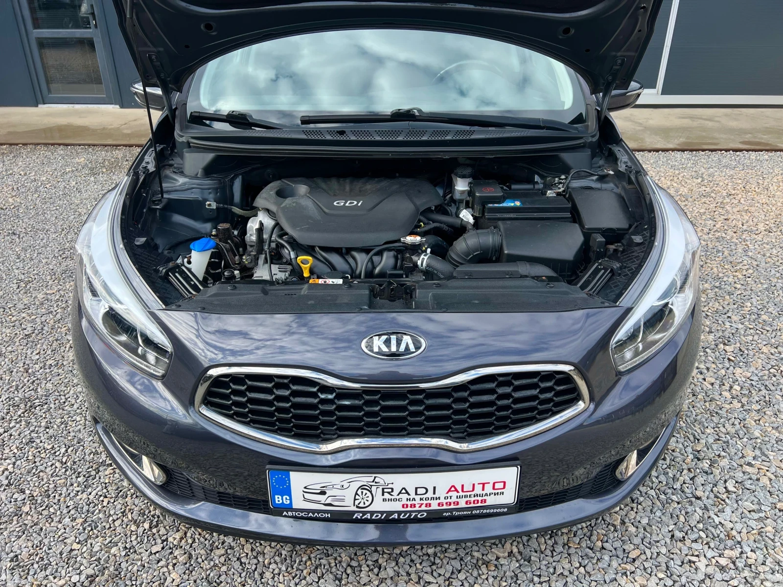 Kia Ceed 1.6i Бензин ШВЕЙЦАРИЯ, снимка 6 - Автомобили и джипове - 56609461