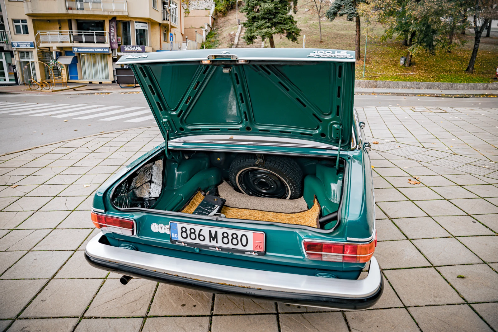 Audi 100 LS, снимка 8 - Автомобили и джипове - 56721924