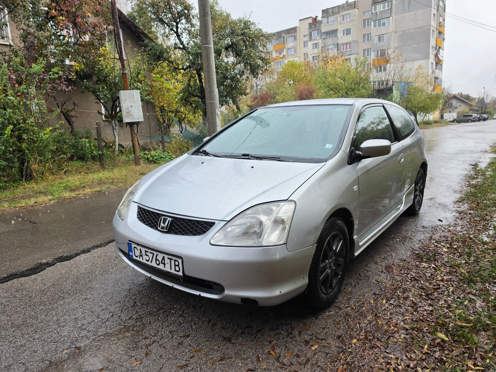 Honda Civic Спешно!!!, снимка 8 - Автомобили и джипове - 56735792