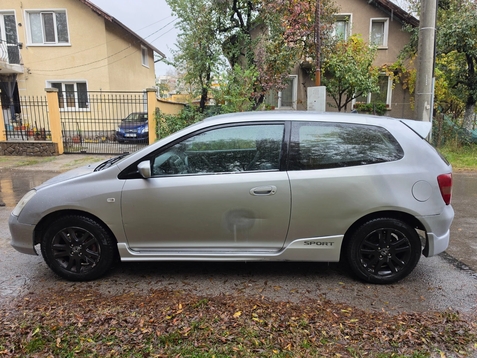 Honda Civic Спешно!!!, снимка 7 - Автомобили и джипове - 56735792