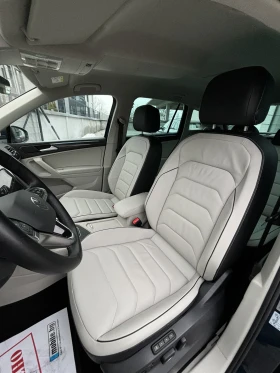 VW Tiguan 2.0 TDI КОЖЕН САЛОН, снимка 11