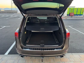 VW Touareg R-Line / ОБСЛУЖЕНИ ГЛАВИ / СМЕНЕНИ ВЕРИГИ / ЛИЗИНГ, снимка 9