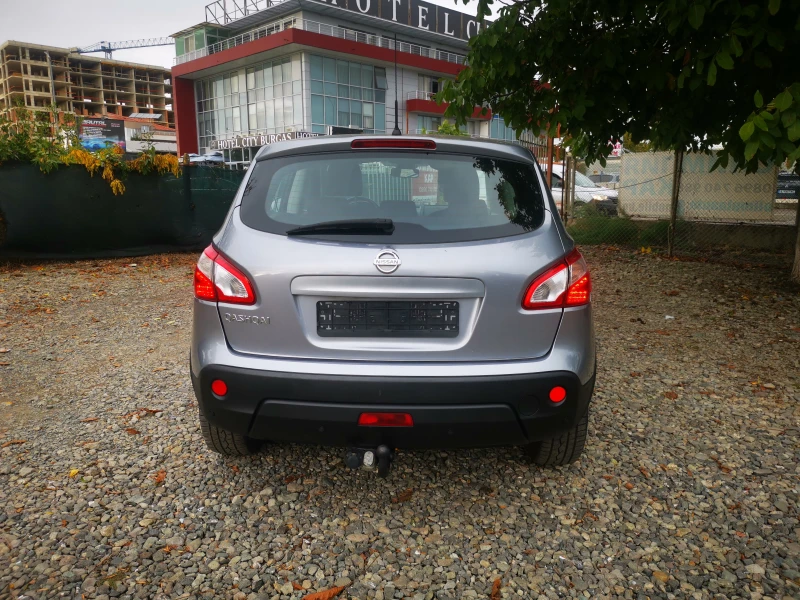 Nissan Qashqai 1.6i 117hp, снимка 5 - Автомобили и джипове - 47446373