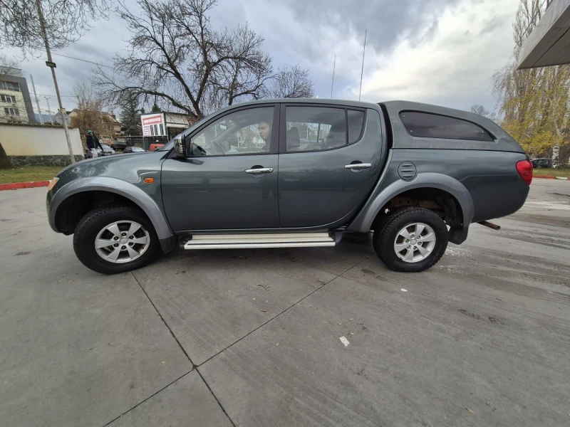 Mitsubishi L200 Double cab, снимка 6 - Автомобили и джипове - 48494752