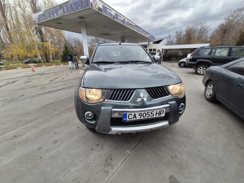 Mitsubishi L200 Double cab, снимка 10 - Автомобили и джипове - 48494752