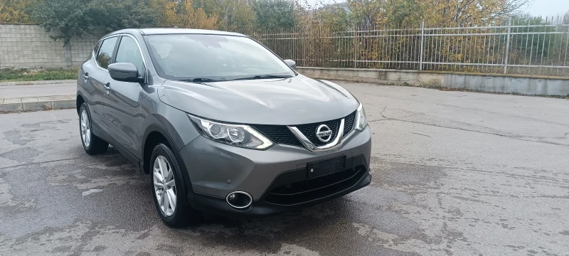 Nissan Qashqai, снимка 2 - Автомобили и джипове - 48142336