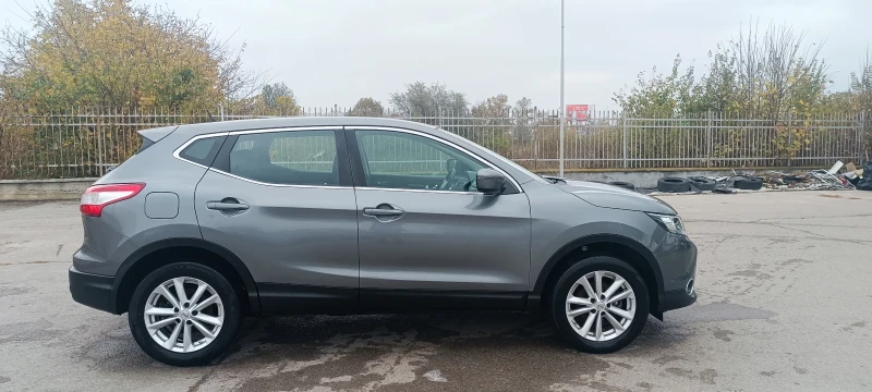 Nissan Qashqai, снимка 3 - Автомобили и джипове - 48142336