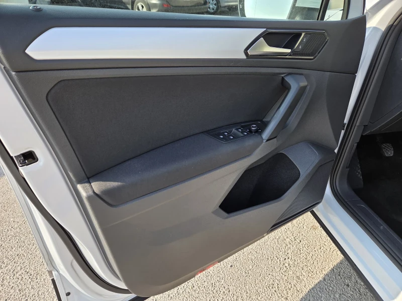 VW Tiguan 11.2018г/ 157000км/ 1.6TDI, снимка 11 - Автомобили и джипове - 51707392