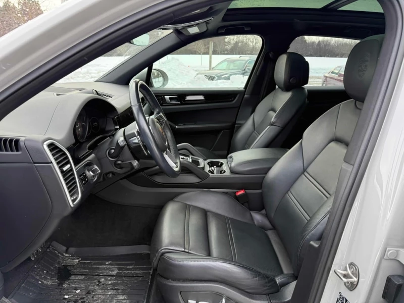 Porsche Cayenne * Matrix * Без инциденти * CARFAX * , снимка 9 - Автомобили и джипове - 53281567