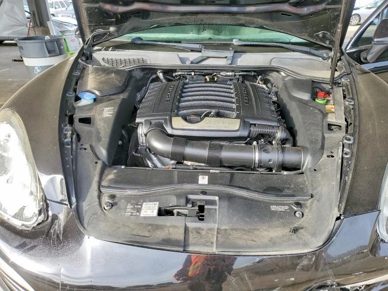 Porsche Cayenne 3.6L 6 ALL WHEEL DRIVE, снимка 11 - Автомобили и джипове - 53749656