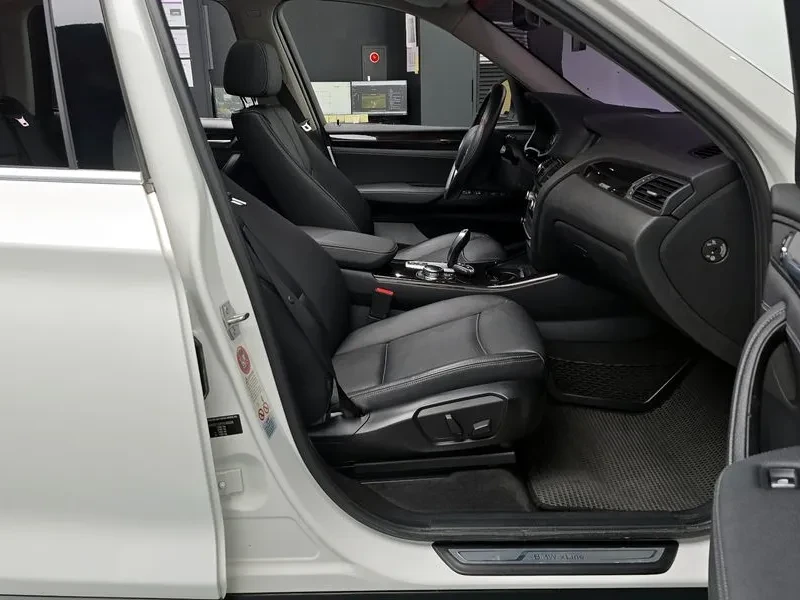 BMW X3, снимка 10 - Автомобили и джипове - 55347747