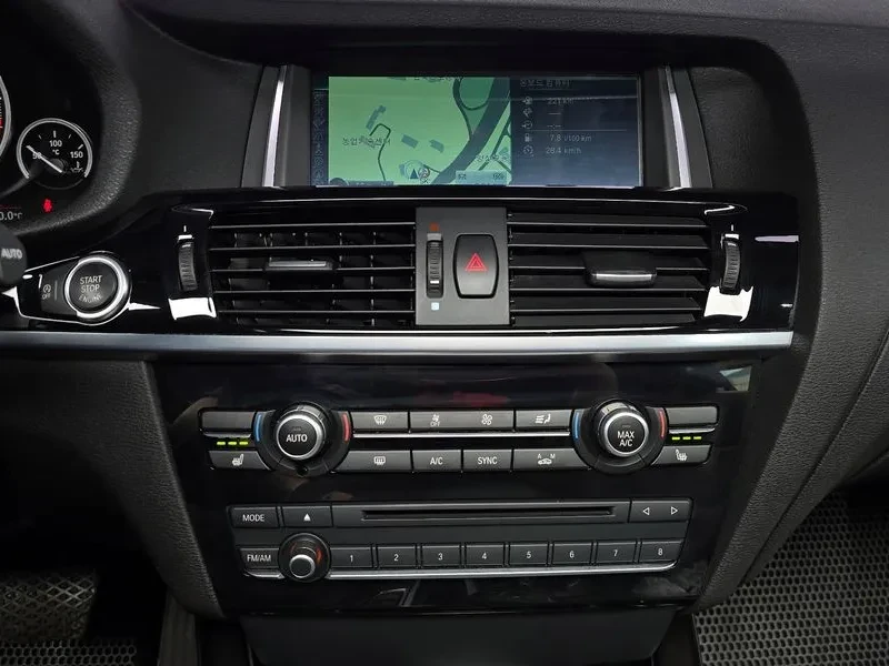 BMW X3, снимка 14 - Автомобили и джипове - 55347747