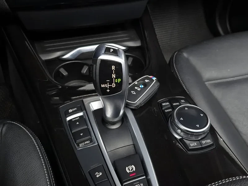 BMW X3, снимка 8 - Автомобили и джипове - 55347747