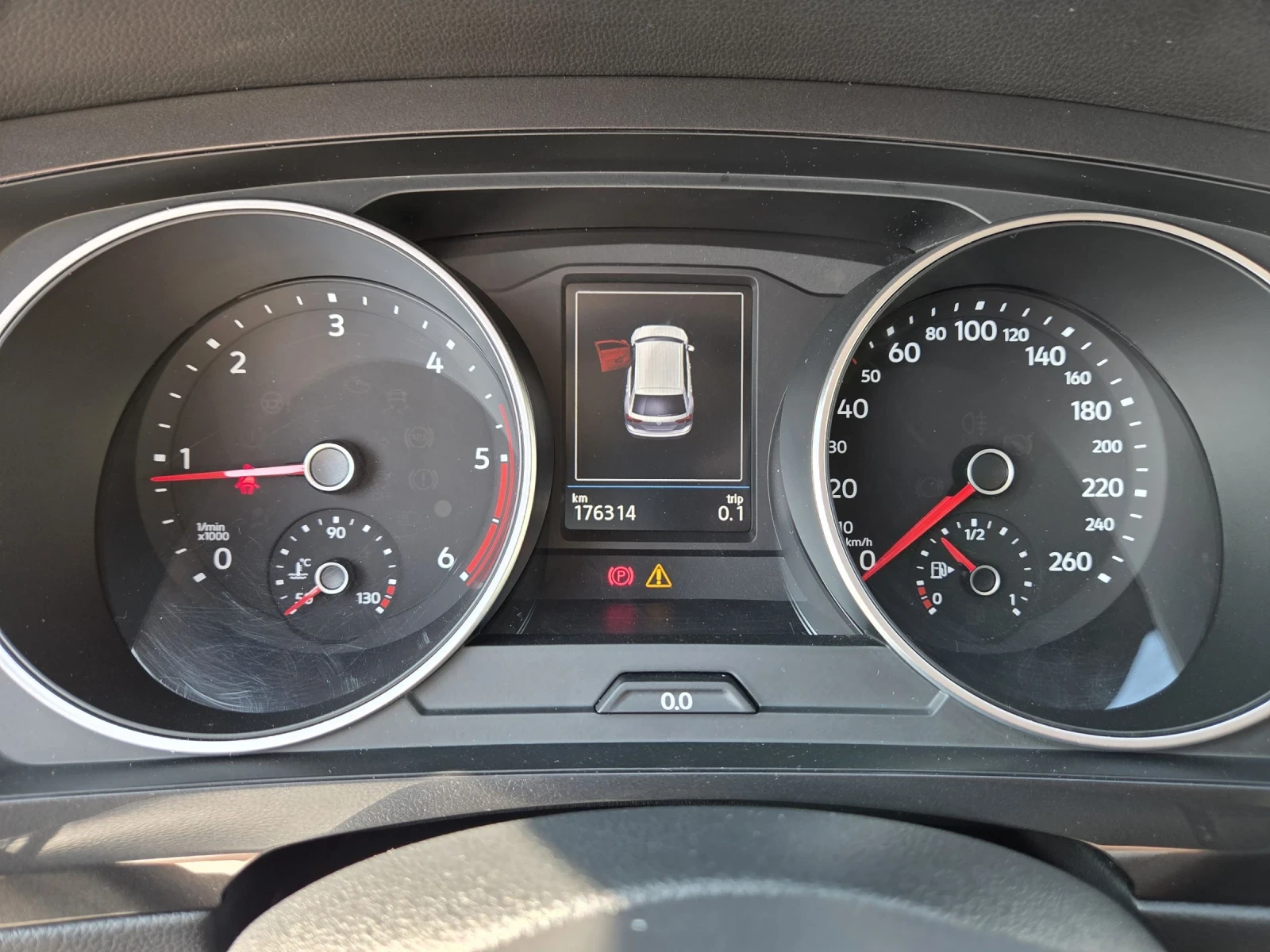 VW Tiguan 11.2018/ 157000/ 1.6TDI | Mobile.bg   15