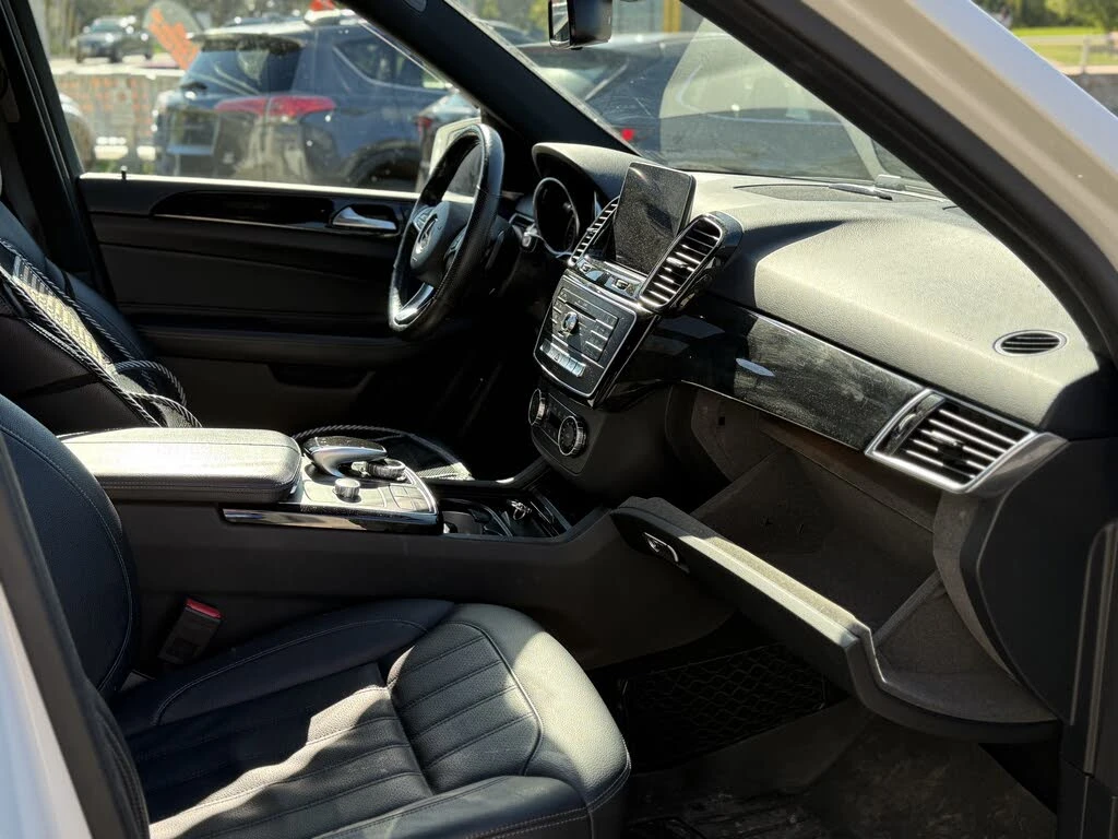 Mercedes-Benz GLE 400 4MATIC AMBIENT* BLINDSPOT* CAM* PANO* KEYLESS*  - изображение 9