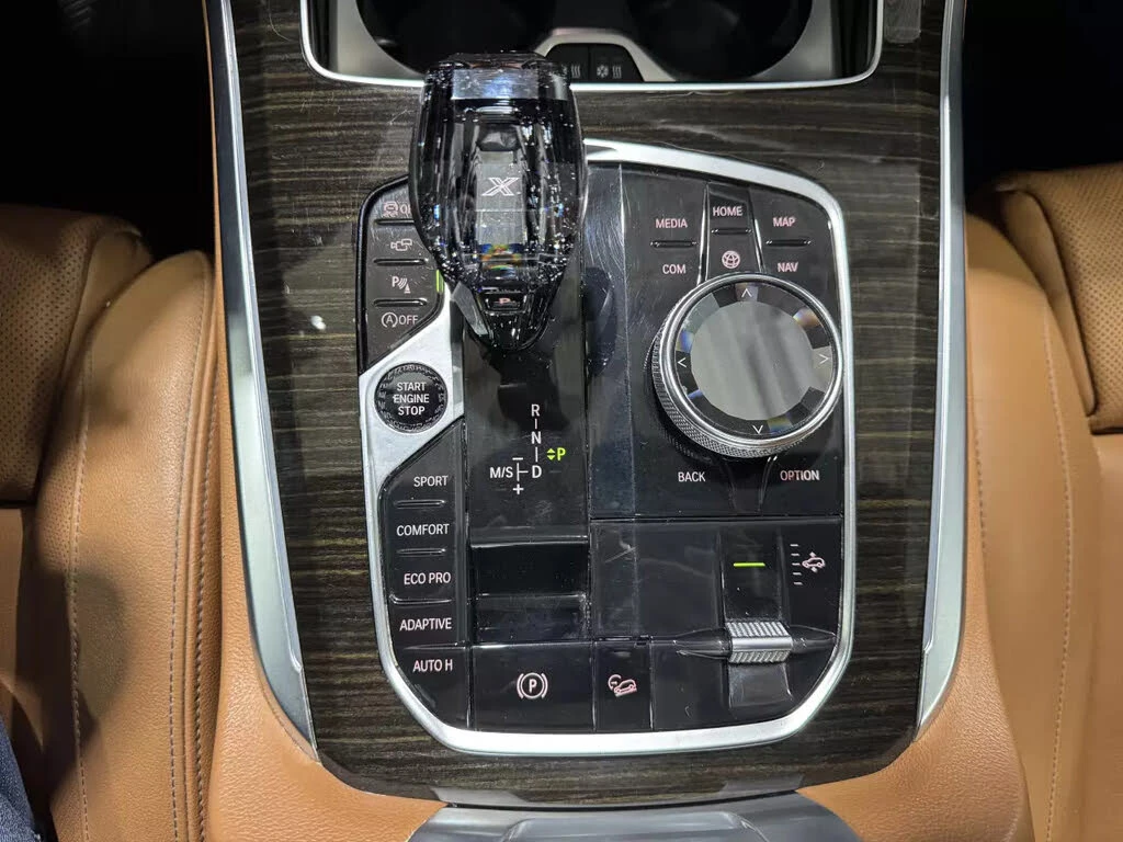 BMW X5 40i* XDRIVE* 360CAMERA* PANOROOF* H&K SOUND* KEYLE | Mobile.bg � ����������� 11