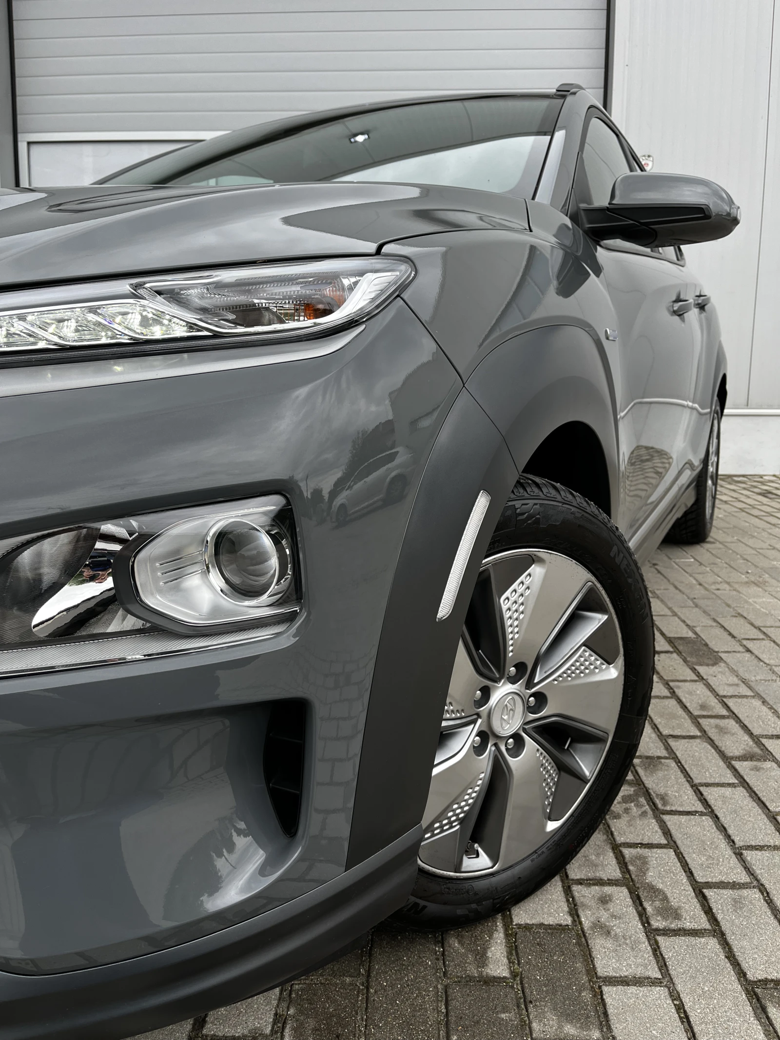 Hyundai Kona EV 39KW/h 35000km.SOH 100%, KAMERA, ГАРАНЦИЯ, снимка 6 - Автомобили и джипове - 54445113