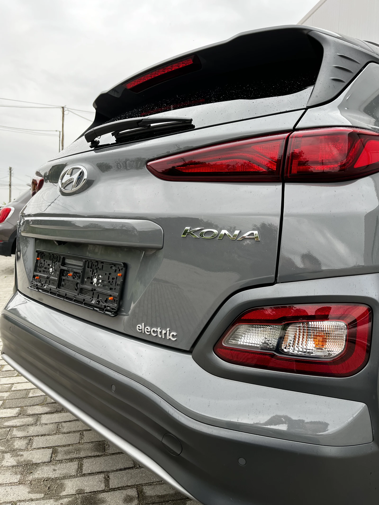 Hyundai Kona EV 39KW/h 35000km.SOH 100%, KAMERA, ГАРАНЦИЯ, снимка 7 - Автомобили и джипове - 54445113