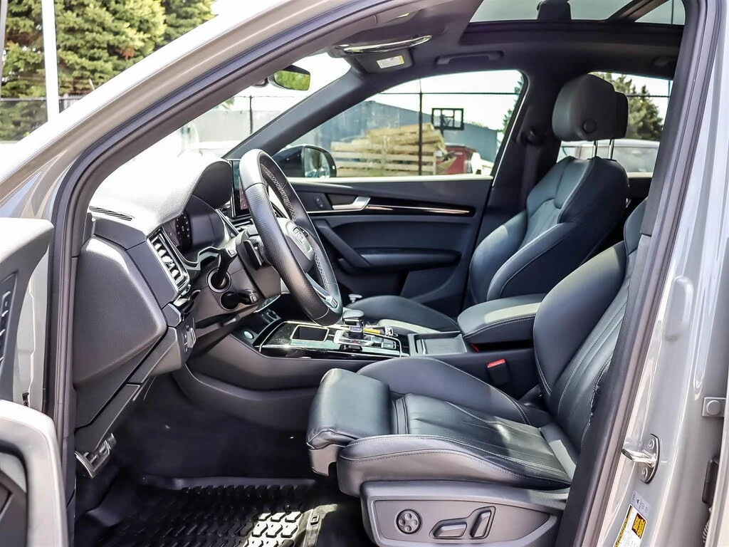 Audi Q5 SPORTBACK* MATRIX* S* LINE* ДИСТРОНИК* ПАНОРАМА* , снимка 13 - Автомобили и джипове - 55051107