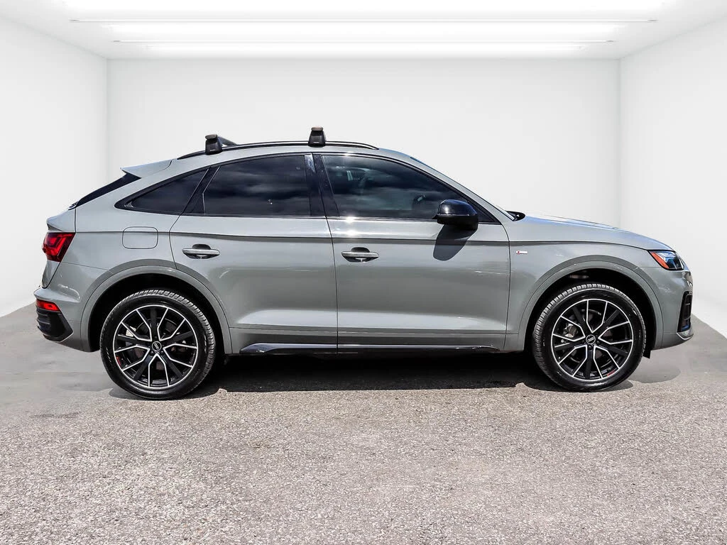 Audi Q5 SPORTBACK* MATRIX* S* LINE* ДИСТРОНИК* ПАНОРАМА* , снимка 2 - Автомобили и джипове - 55051107