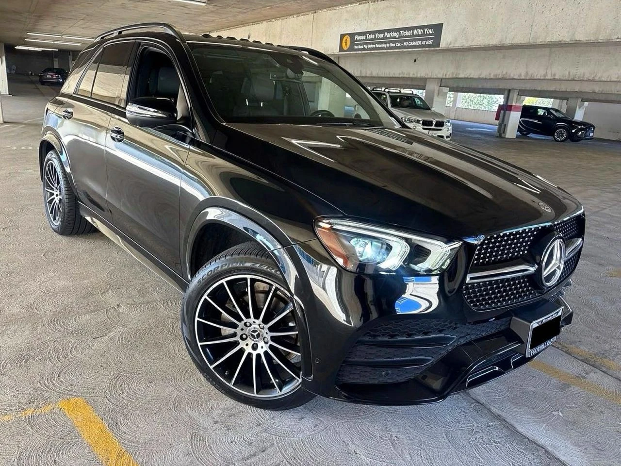 Mercedes-Benz GLE 350 AMG / 4M / DISTRONIC / BURM / ЛИЗИНГ
