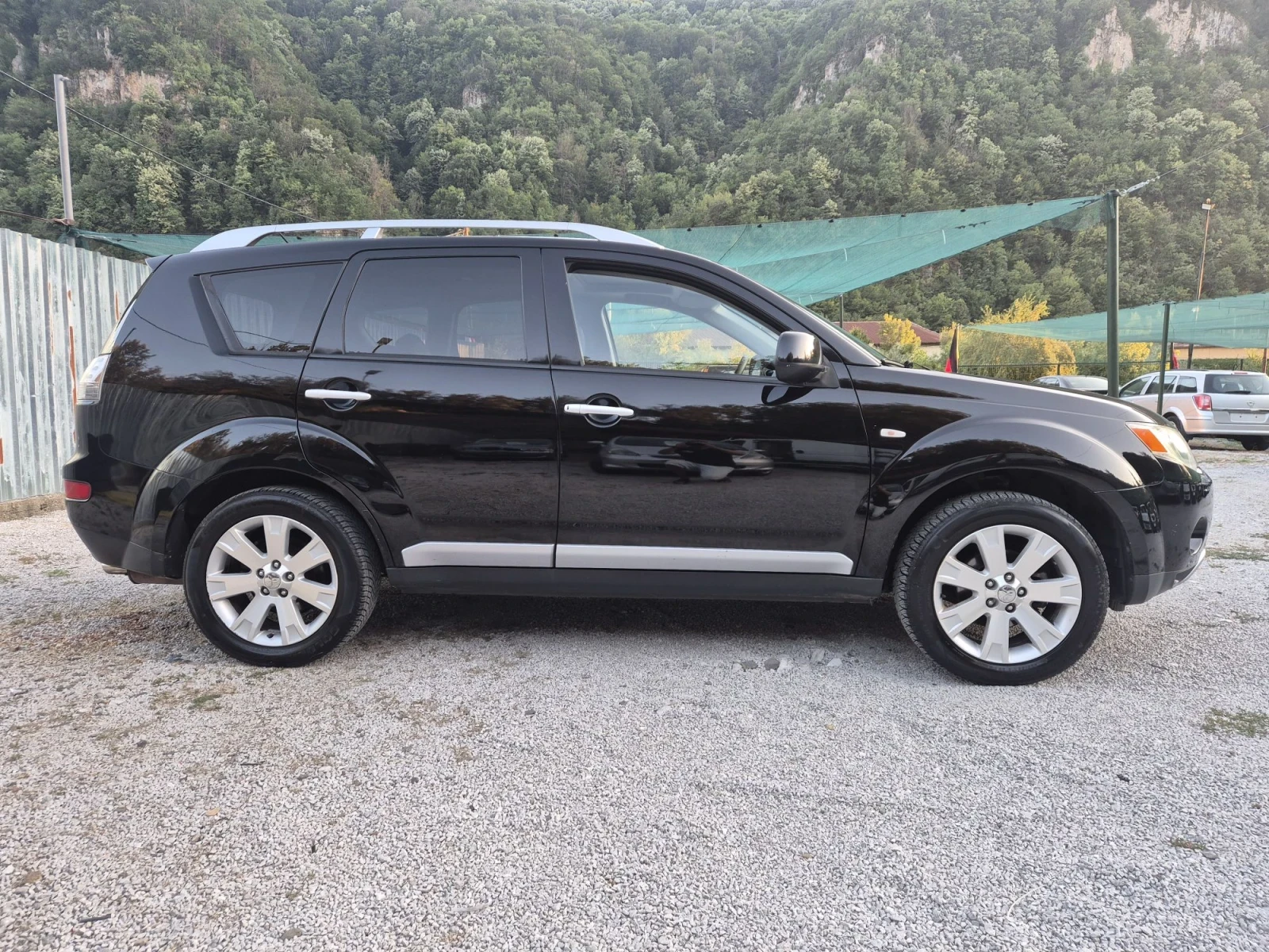 Mitsubishi Outlander 2.4 Flex 4WD, снимка 3 - Автомобили и джипове - 55631602