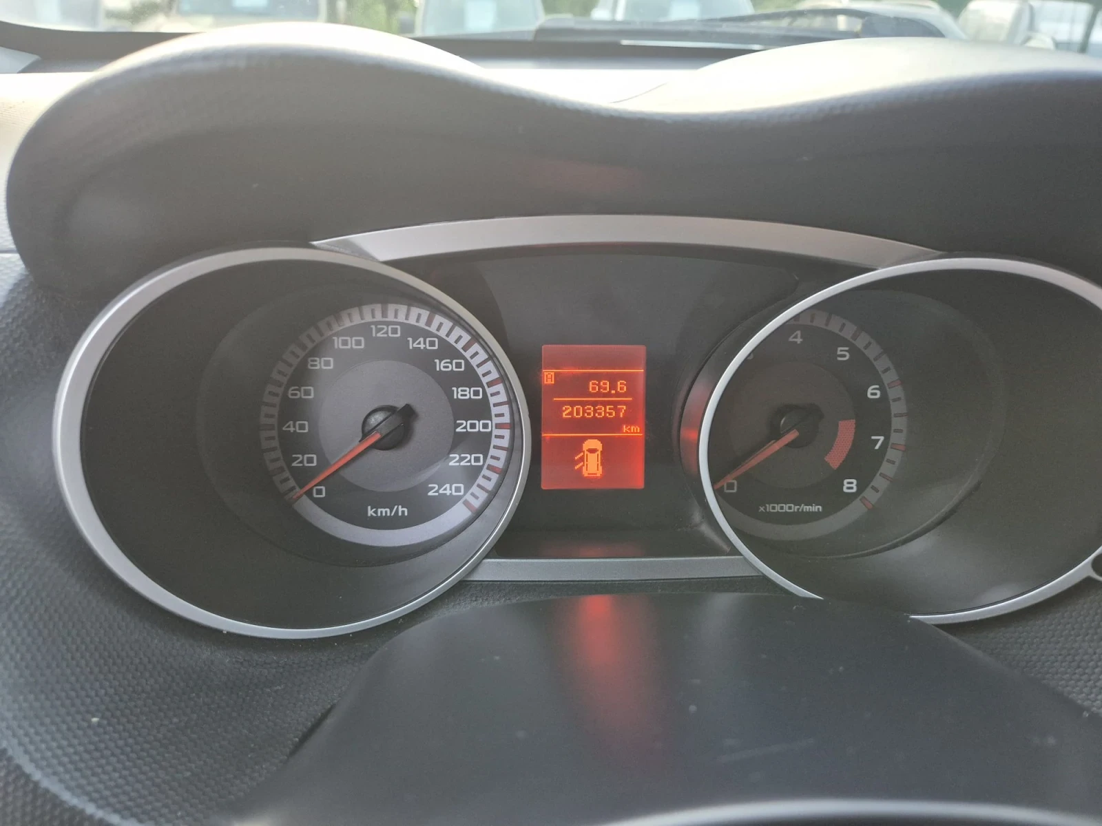 Mitsubishi Outlander 2.4 Flex 4WD, снимка 12 - Автомобили и джипове - 55631602