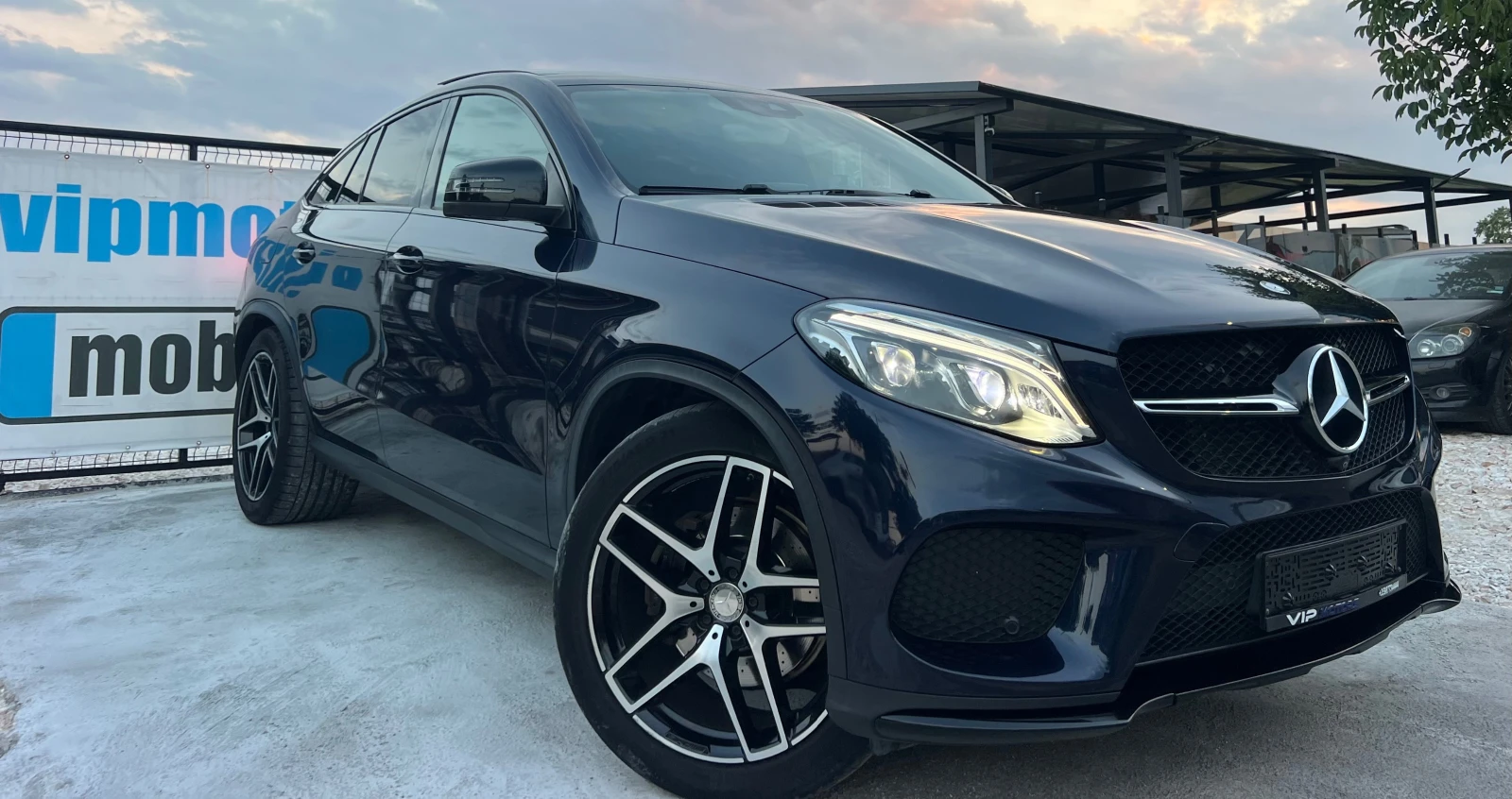 Mercedes-Benz GLE Coupe 350d/AMG/PANORAMA/4MATIC/NAVI/360KAMERA/FULL/MAX, снимка 5 - Автомобили и джипове - 55873726