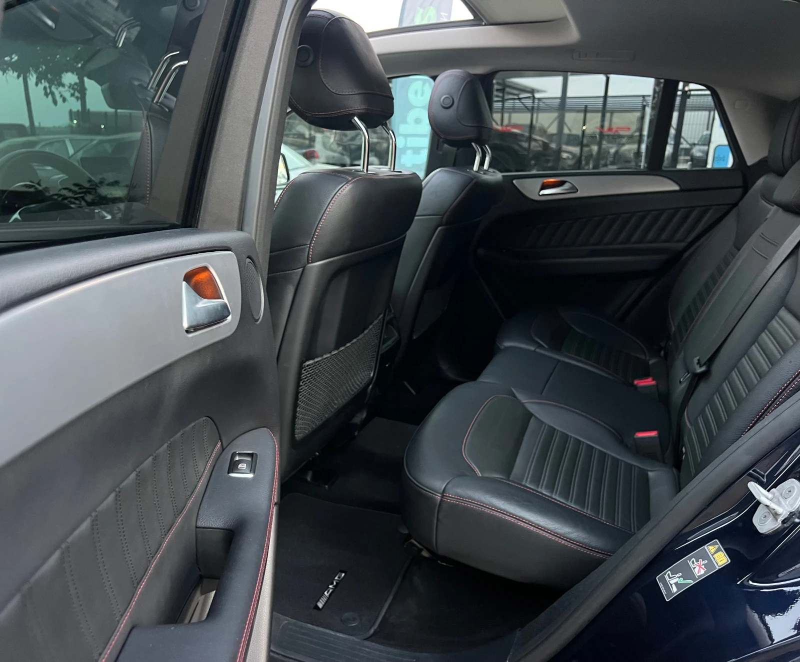 Mercedes-Benz GLE Coupe 350d/AMG/PANORAMA/4MATIC/NAVI/360KAMERA/FULL/MAX, снимка 17 - Автомобили и джипове - 55873726