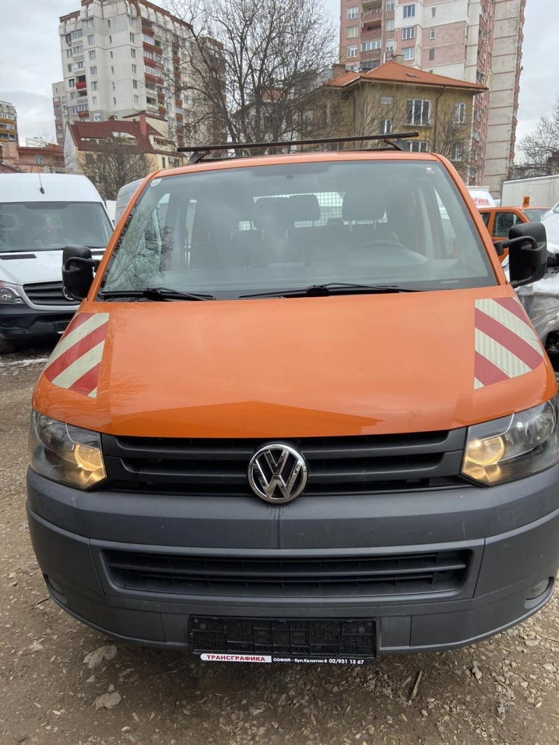 VW T5 2.0 TDi, снимка 3 - Бусове и автобуси - 43820906