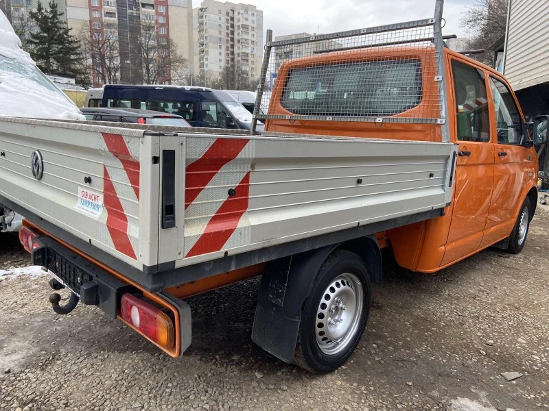 VW T5 2.0 TDi, снимка 4 - Бусове и автобуси - 43820906