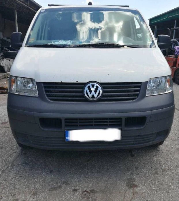 VW Transporter 1.9, 2.5 TDI На части, снимка 1 - Бусове и автобуси - 47534875