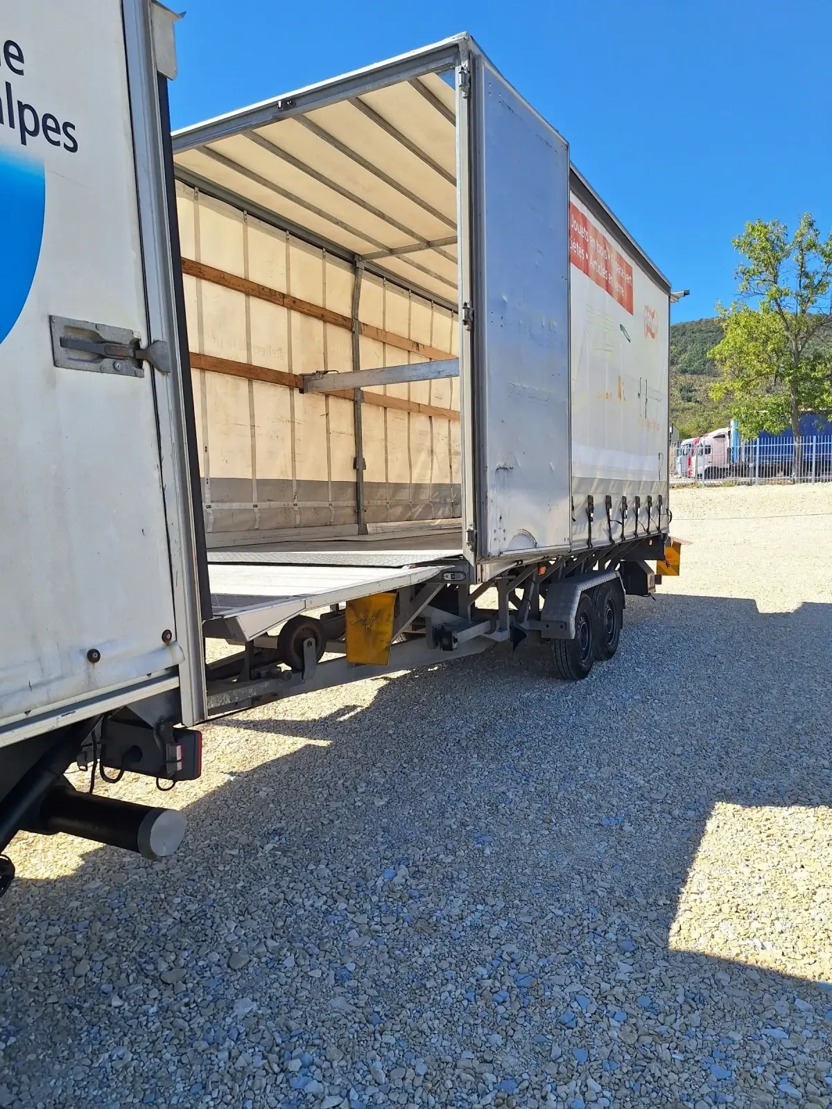 Renault Master 2.3-150ЕВРО-B5b- Швейцария.Двойна гума -3.5тона-В, снимка 3 - Бусове и автобуси - 51810847