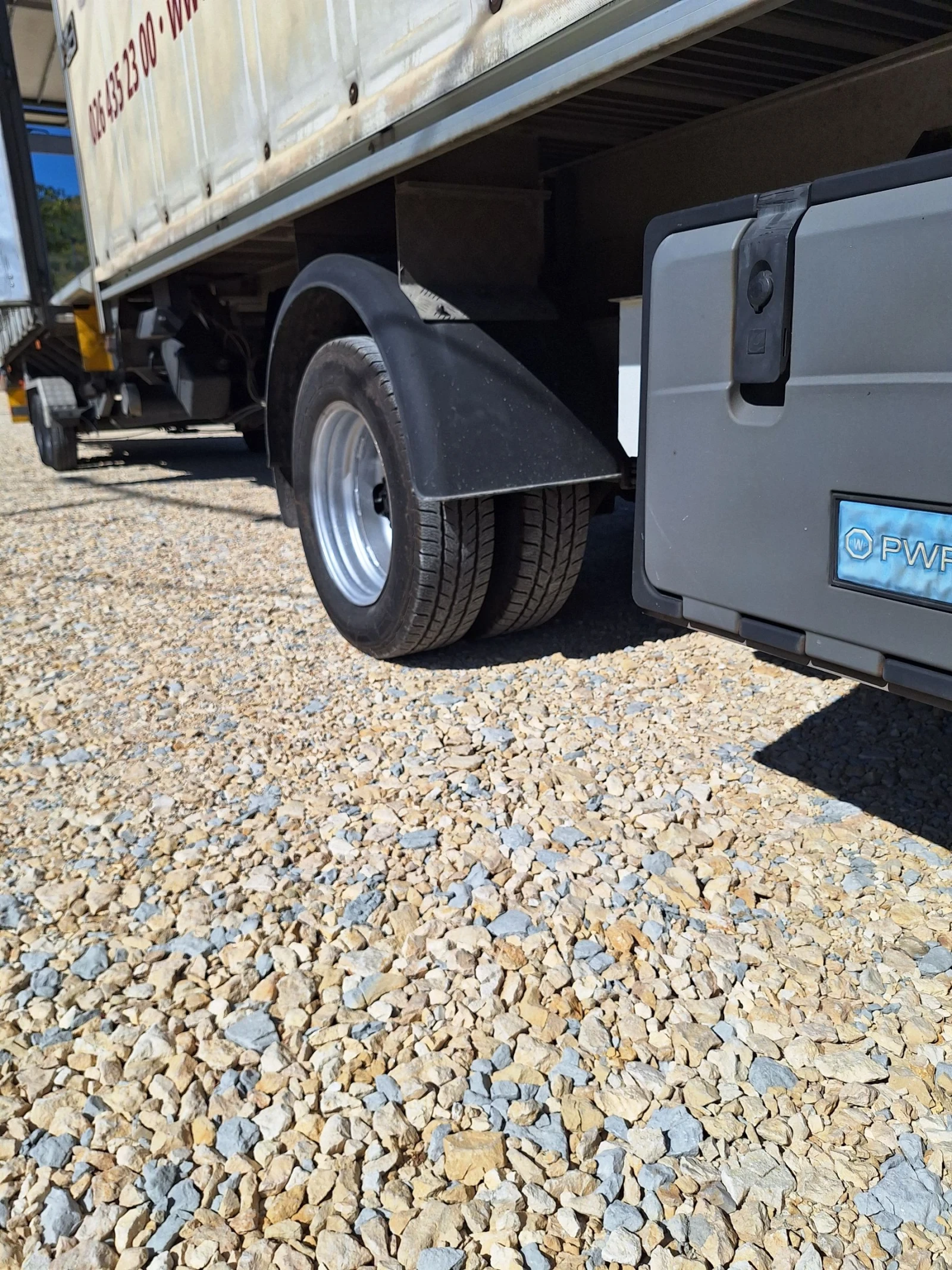 Renault Master 2.3-150ЕВРО-B5b- Швейцария.Двойна гума -3.5тона-В - изображение 4