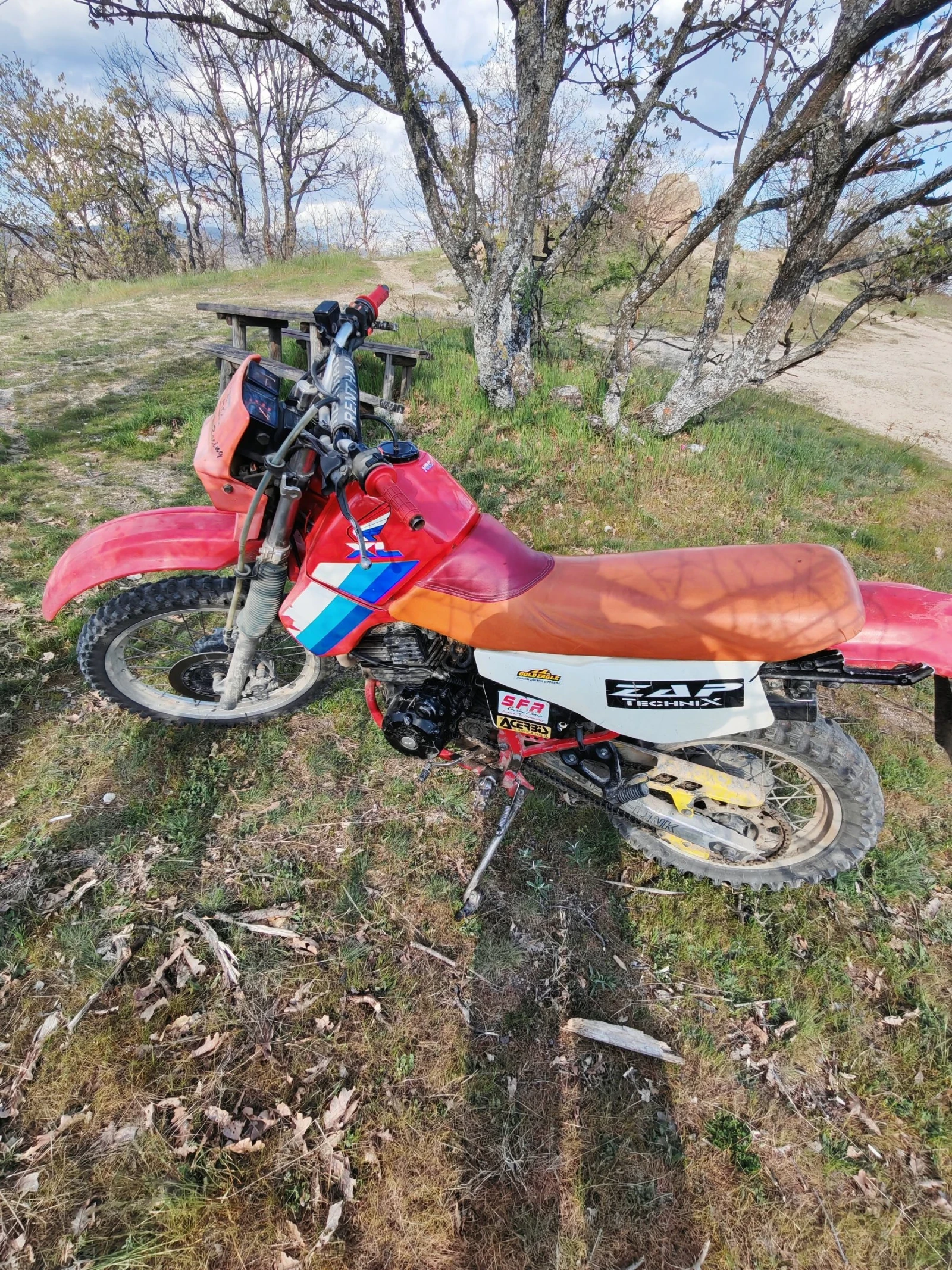 Honda Xl 600R, снимка 2 - Мотоциклети и мототехника - 54246005