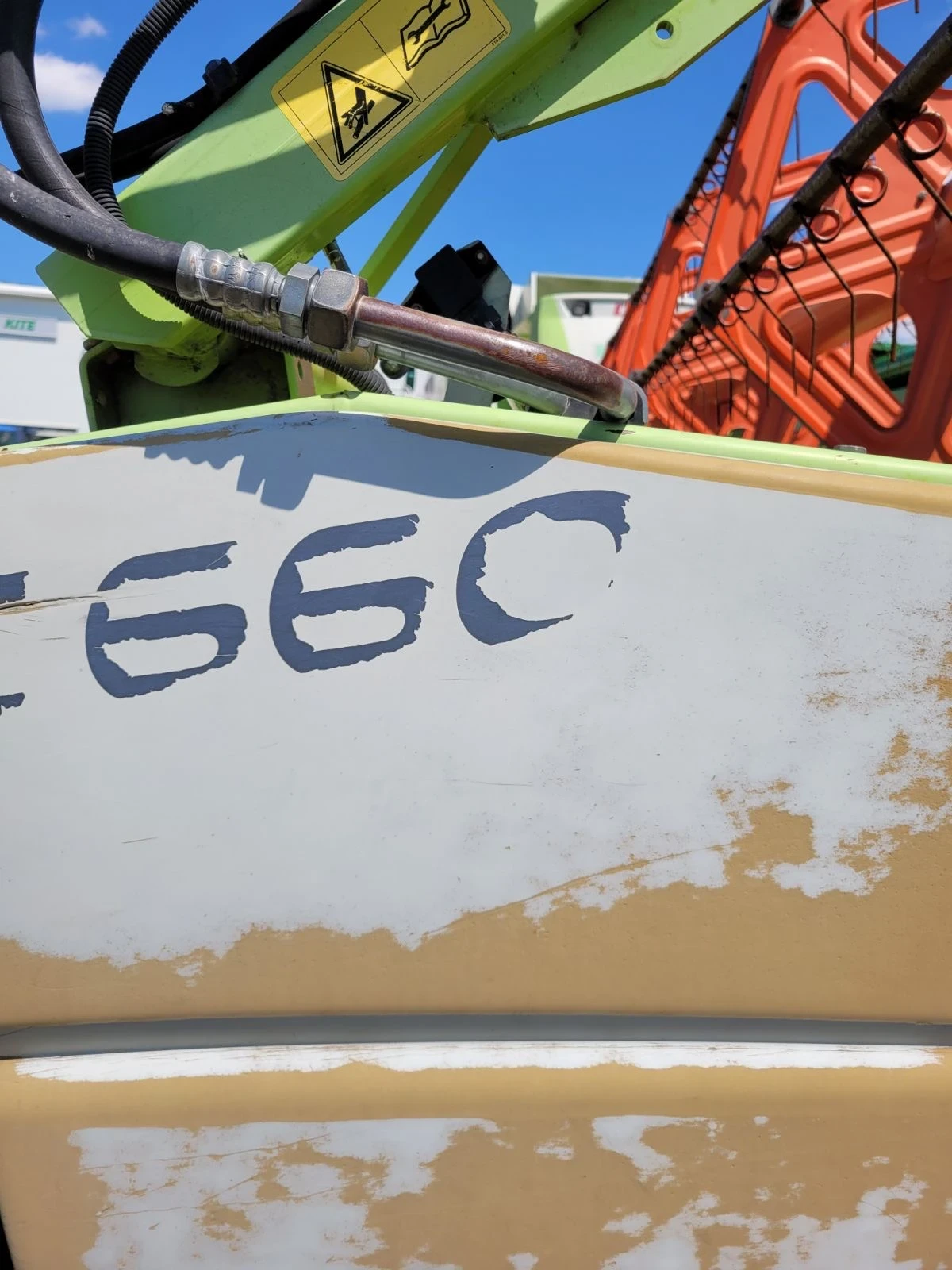 Комбайн Claas 550, снимка 8 - Селскостопанска техника - 56336194
