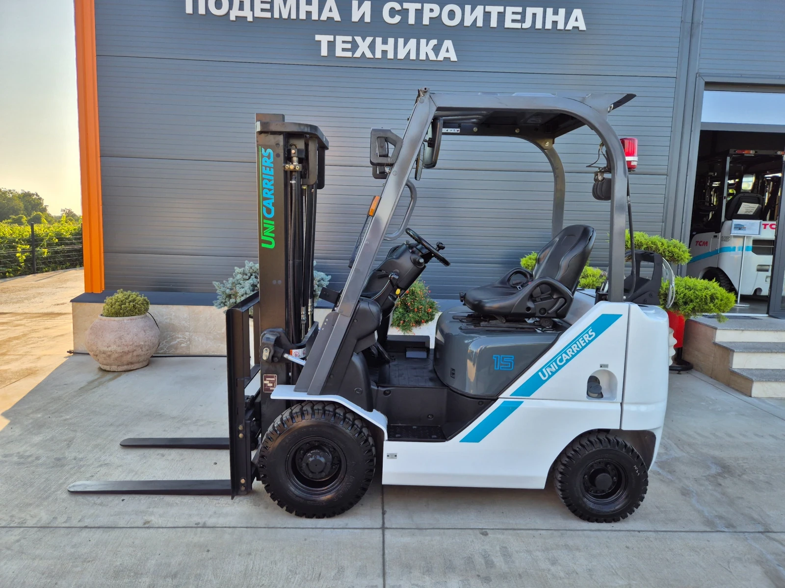  Nissan UniCarriers*  + *   | Mobile.bg   2