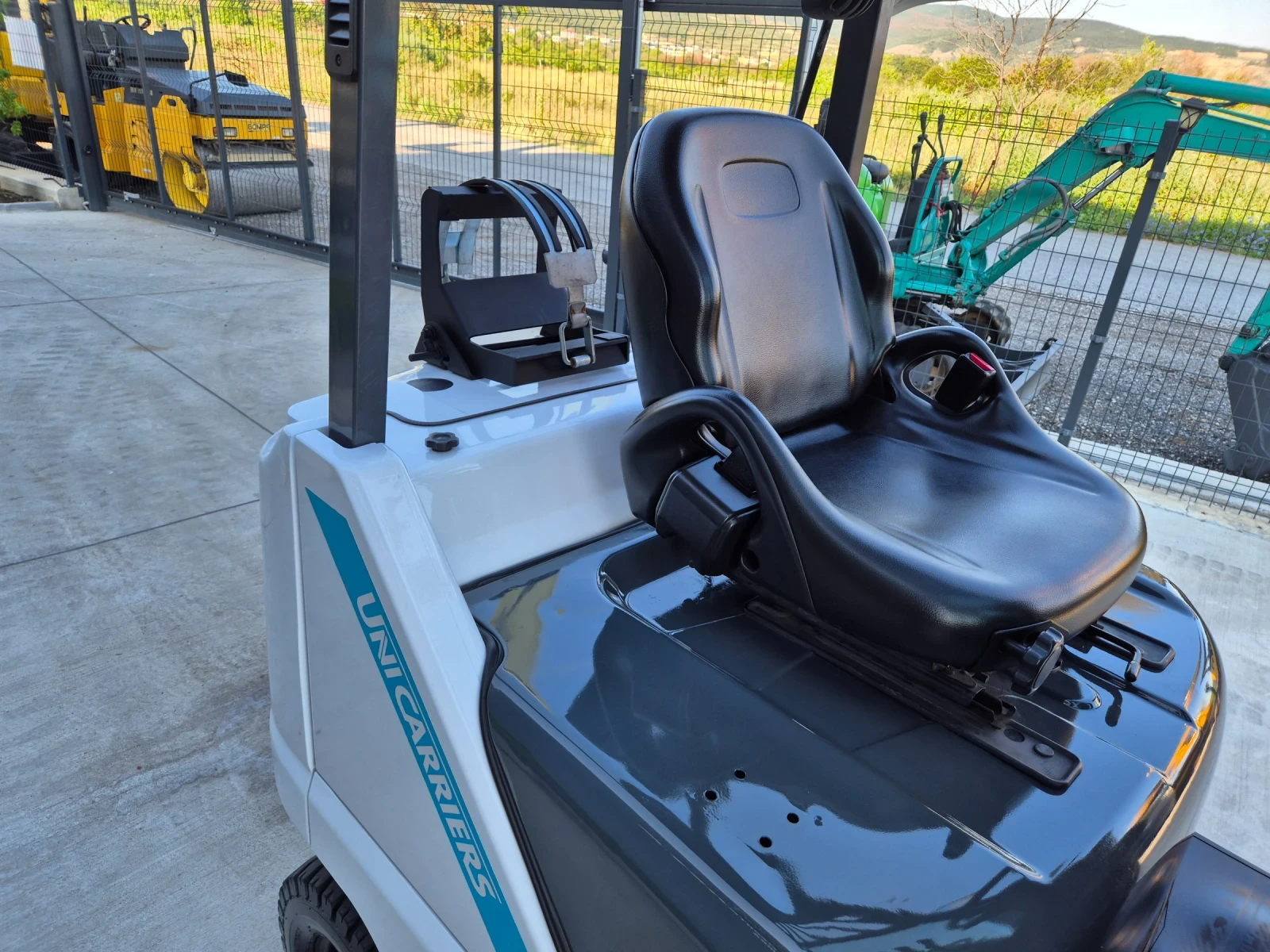  Nissan UniCarriers*  + *   | Mobile.bg   14