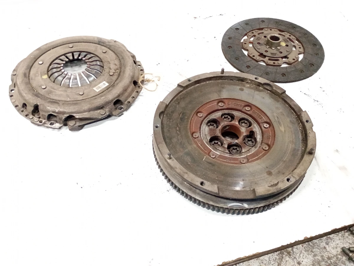 ������� ���� �������� 2.0� (�) | Mobile.bg � ����������� 1