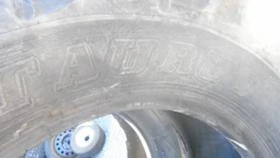 Гуми, снимка 4