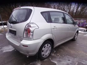 Toyota Corolla verso 2.0 D-4D, снимка 6