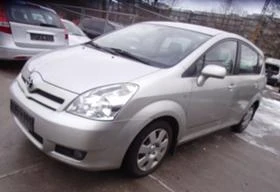 Toyota Corolla verso 2.0 D-4D, снимка 2