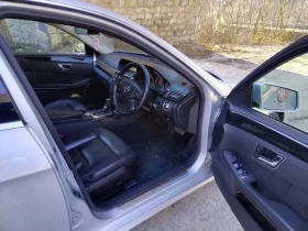 Mercedes-Benz E 220 Blue Efficiency, снимка 12
