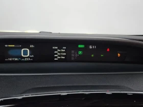 Toyota Prius 1.8 Хибрид, снимка 5