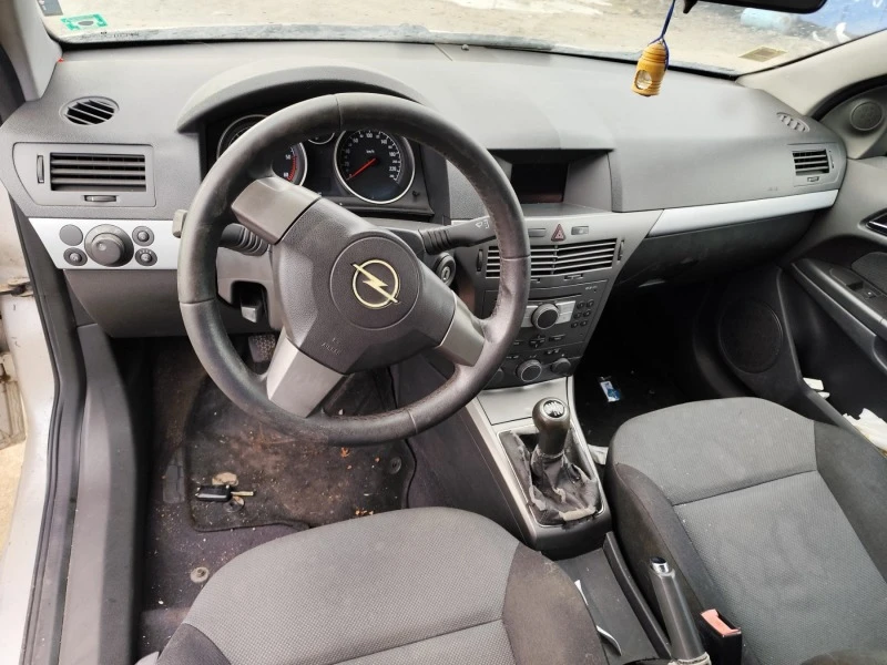 Opel Astra Н - GTC - 1.3CDTI, снимка 6 - Автомобили и джипове - 44741128